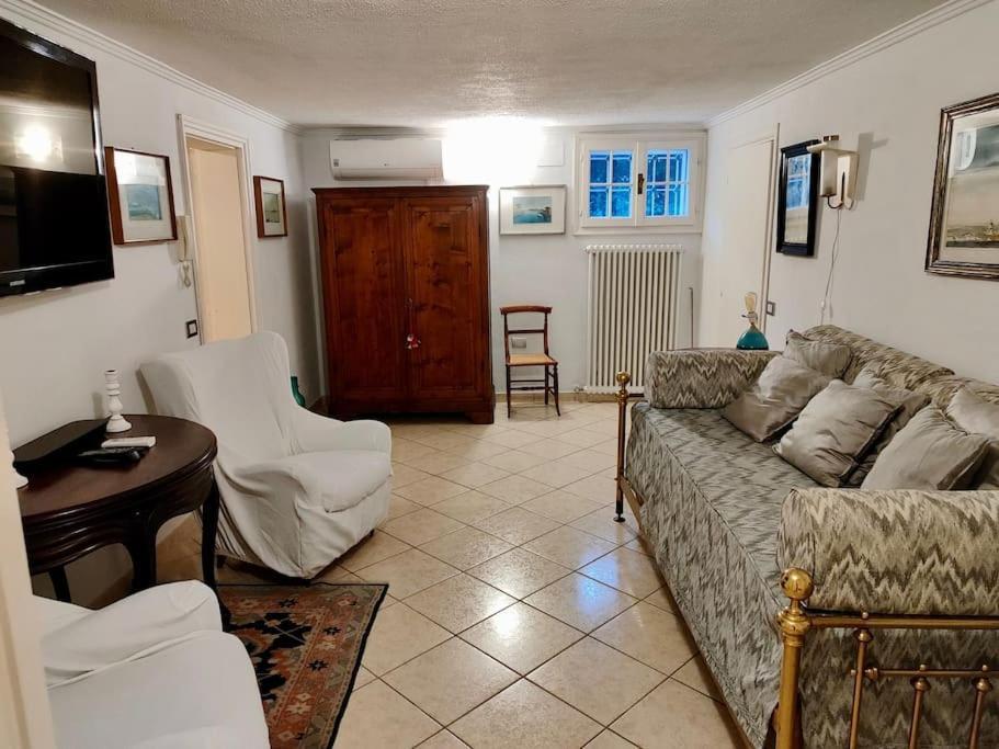 Casa Valli Reggio Emilia Exteriör bild