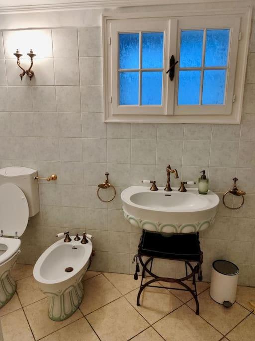 Casa Valli Reggio Emilia Exteriör bild
